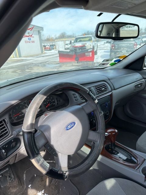 2006 Ford Taurus SEL