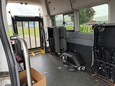 2017 Ford Transit-350 XL