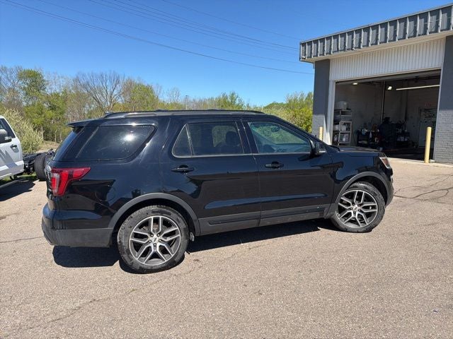 2016 Ford Explorer Sport