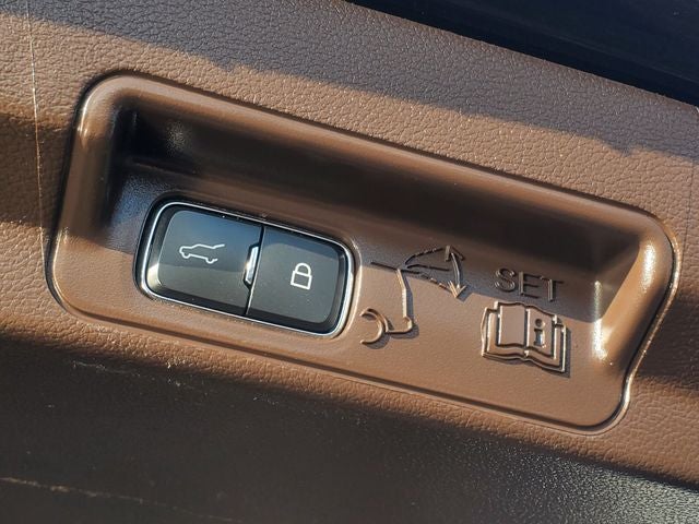 2022 Ford Explorer King Ranch