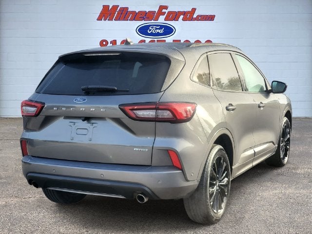 2024 Ford Escape ST-Line Elite