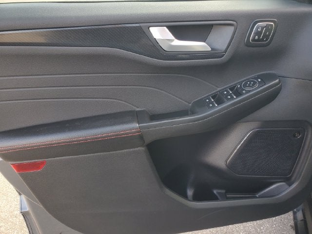 2024 Ford Escape ST-Line Elite