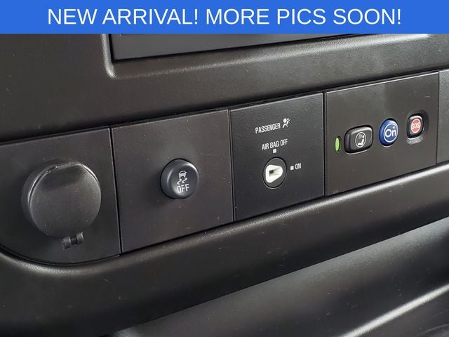 2023 Chevrolet Express 3500 LS Passenger