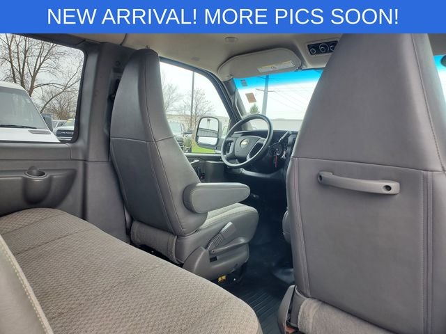2023 Chevrolet Express 3500 LS Passenger