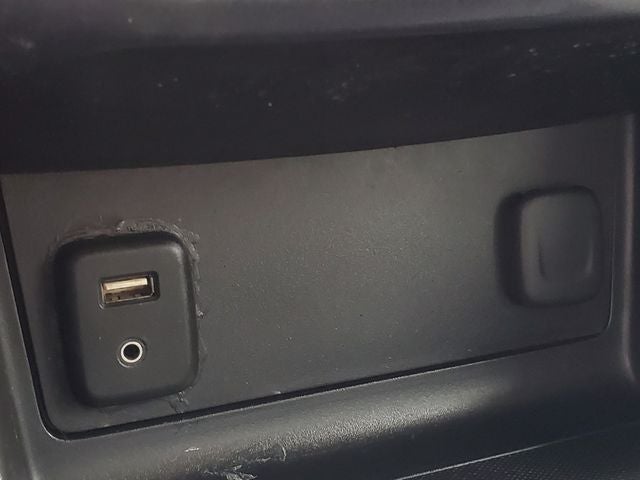 2017 GMC Canyon Base