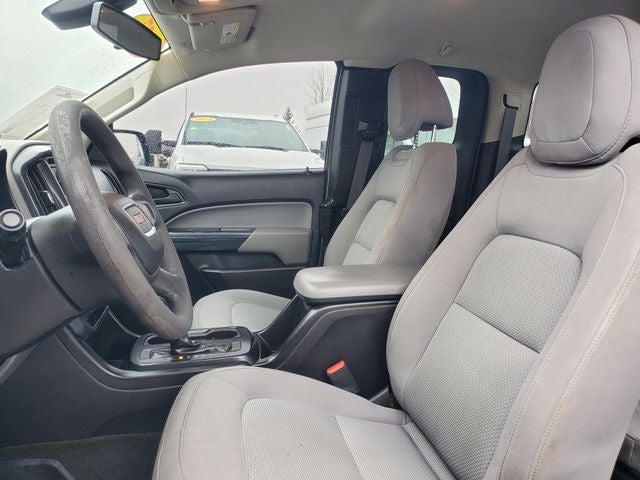 2017 GMC Canyon Base