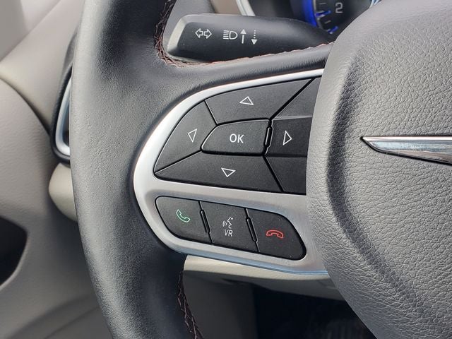2017 Chrysler Pacifica Touring L Plus