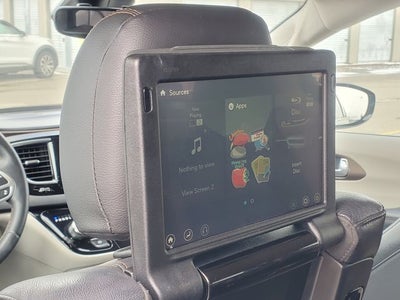 2017 Chrysler Pacifica Touring L Plus