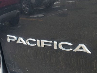 2017 Chrysler Pacifica Touring L Plus