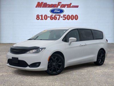 2018 Chrysler Pacifica Touring Plus