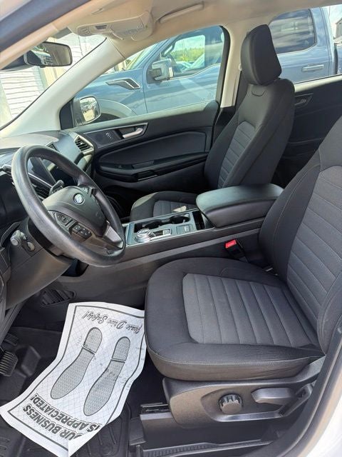 2023 Ford Edge SE