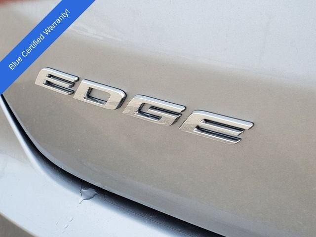 2020 Ford Edge SE