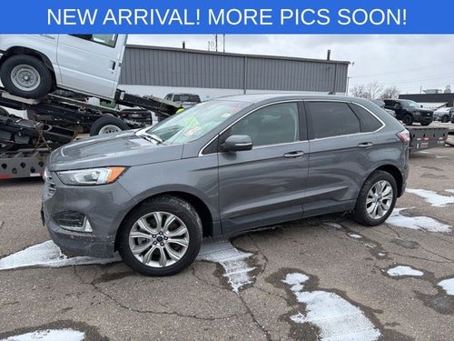2022 Ford Edge Titanium