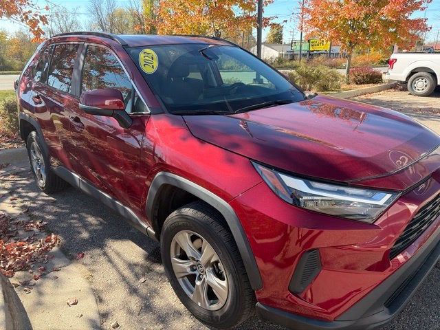 2023 Toyota RAV4 XLE