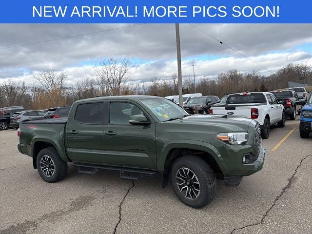 2022 Toyota Tacoma TRD Sport V6