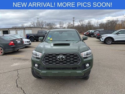 2022 Toyota Tacoma TRD Sport V6