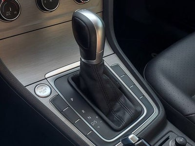 2015 Volkswagen Golf SportWagen S