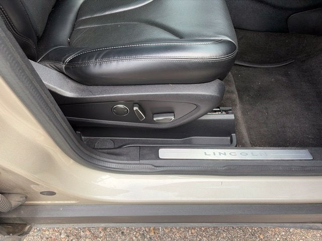 2015 Lincoln MKC Base