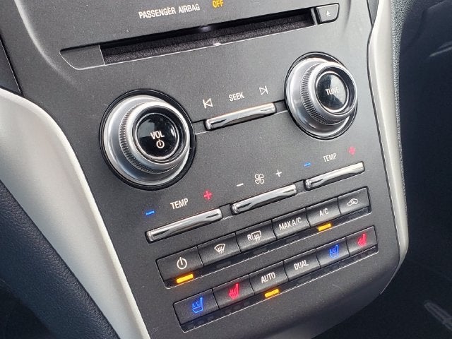 2015 Lincoln MKC Base