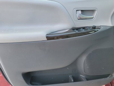 2018 Toyota Sienna XLE 7 Passenger