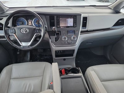 2018 Toyota Sienna XLE 7 Passenger