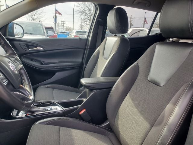 2020 Buick Encore GX Select