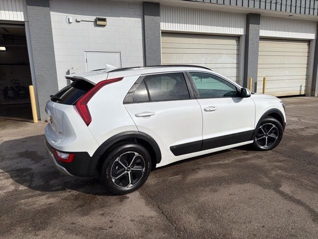 2024 Kia Niro Plug-In Hybrid EX