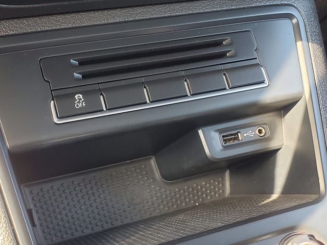 2017 Volkswagen Tiguan 2.0T Wolfsburg Edition