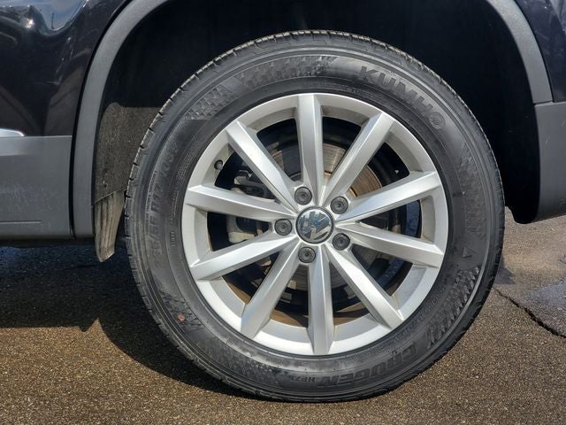 2017 Volkswagen Tiguan 2.0T Wolfsburg Edition