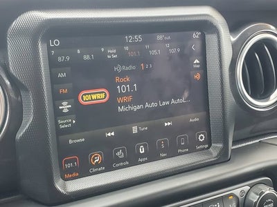 2021 Jeep Wrangler Unlimited Sahara Altitude 4x4