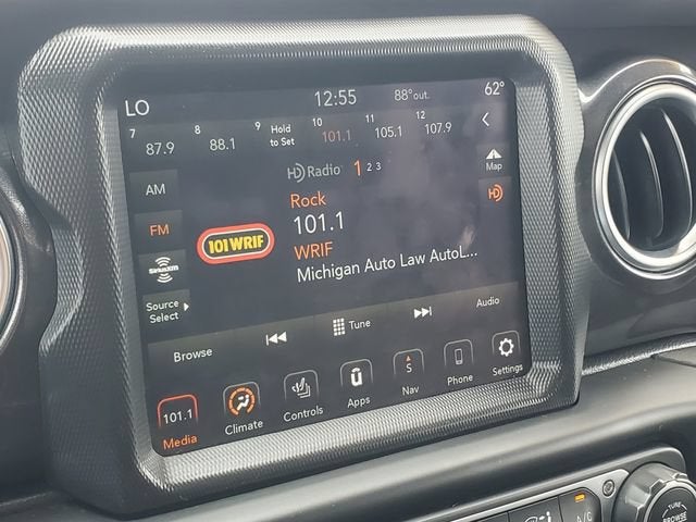 2021 Jeep Wrangler Unlimited Sahara Altitude 4x4