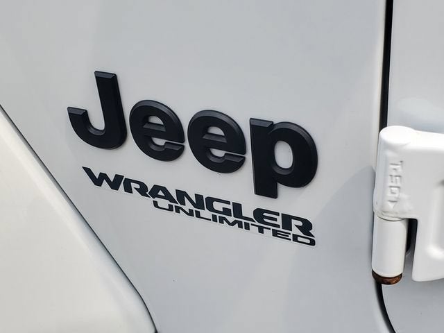 2021 Jeep Wrangler Unlimited Sahara Altitude 4x4