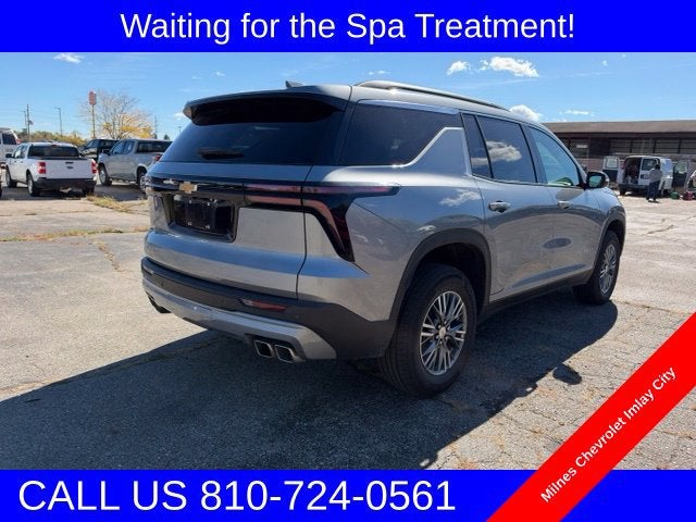 2025 Chevrolet Traverse LT