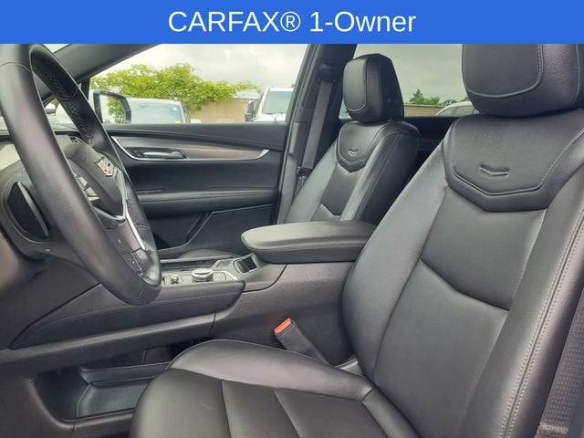 2024 Cadillac XT5 Luxury