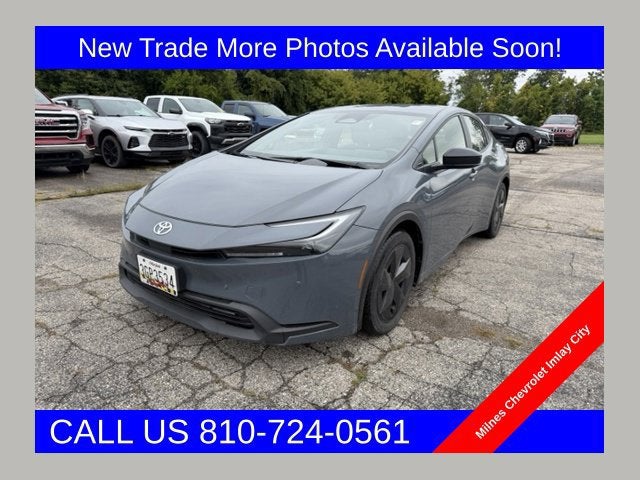 2025 Toyota Prius LE
